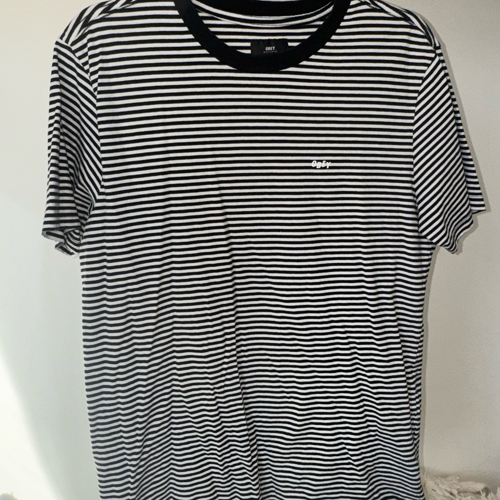 Men's Black and White Striped Shirt